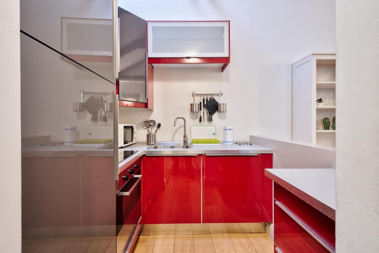 Stylish Apartment In The Heart Of Torino Екстериор снимка