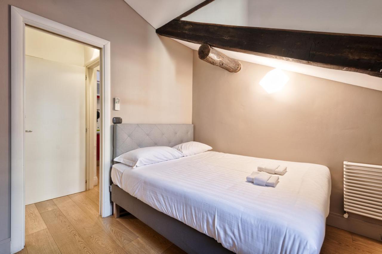 Stylish Apartment In The Heart Of Torino Екстериор снимка